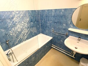 Bathroom - Studio at the slopes with balcony, parking, 4 people (Les Deux Alpes)