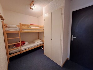 Room - Studio at the slopes with balcony, parking, 4 people (Les Deux Alpes)