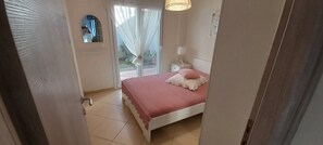 2 Schlafzimmer, Zimmersafe, Bügeleisen/Bügelbrett, kostenloses WLAN