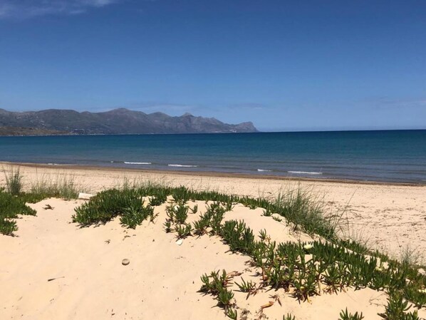 Tæt på stranden