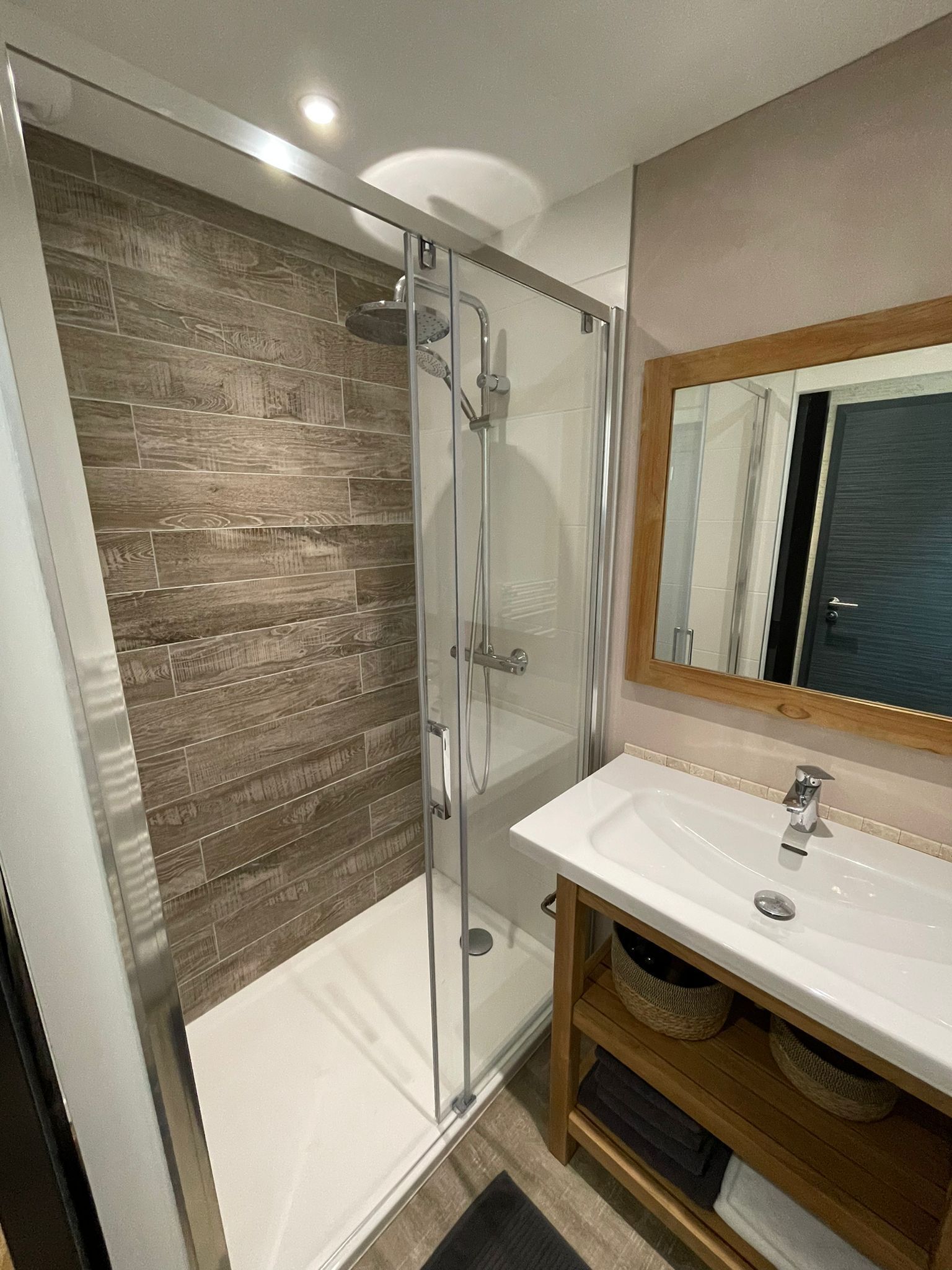 ห้องเอ็กซ์คลูซีฟสำหรับสี่ท่าน, ห้องน้ำส่วนตัว, วิวสวน (Florentine ) | ห้องน้ำ | ผ้าเช็ดตัว