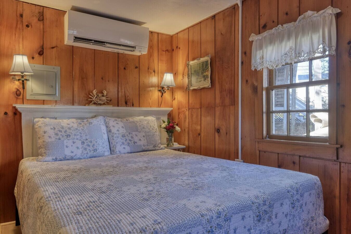 1 chambre, fer et planche à repasser, lit de bébé portatif, Wi-Fi