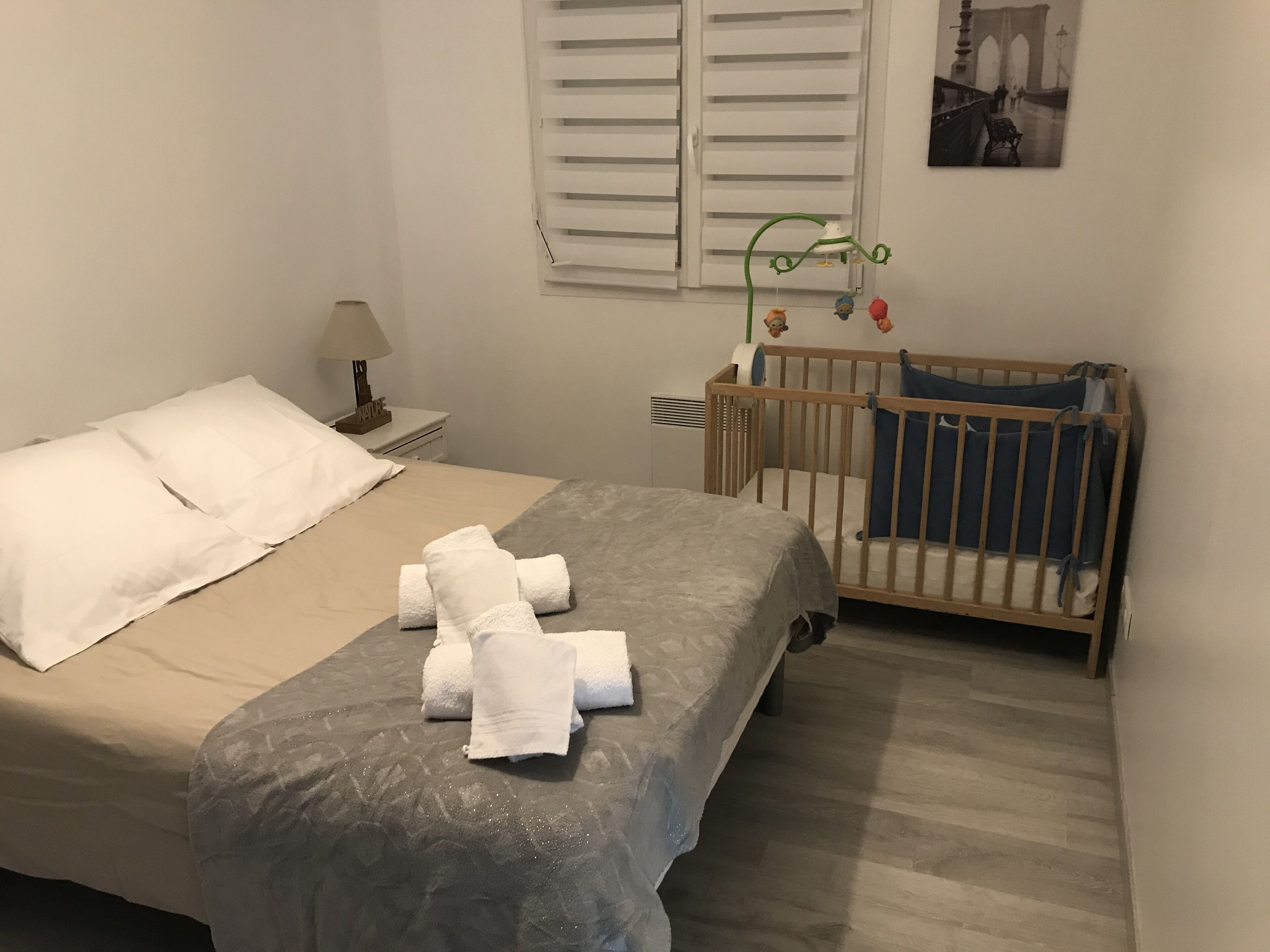 2 bedrooms, iron/ironing board, free WiFi, bed sheets