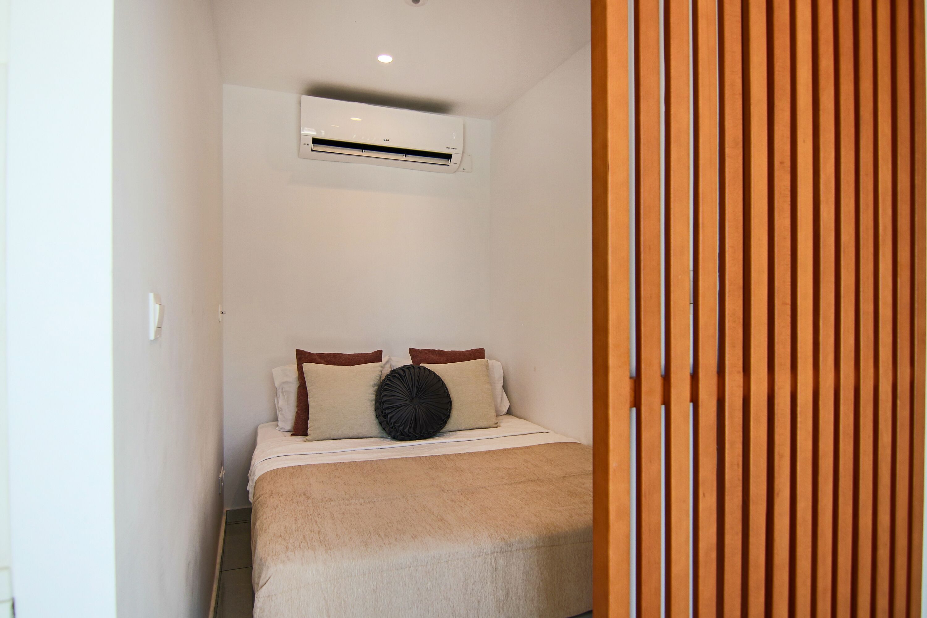 Luxury Studio | Iron/ironing board, WiFi (free)