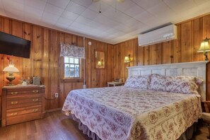 1 chambre, fer et planche à repasser, lit de bébé portatif, Wi-Fi