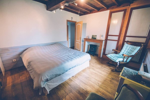 4 chambres, fer et planche Ă repasser, Wi-Fi gratuit, draps fournis