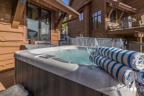 Terrace/patio - Ideal Alpenglow Home! Private Hot Tub, 2 min from Resort! (Gallatin Gateway)