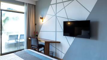 In-room safe, free cribs/infant beds, free WiFi, bed sheets