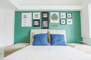 Apartamento, 1 habitación, vistas al mar | 1 dormitorio, cunas gratuitas, wifi gratis y ropa de cama