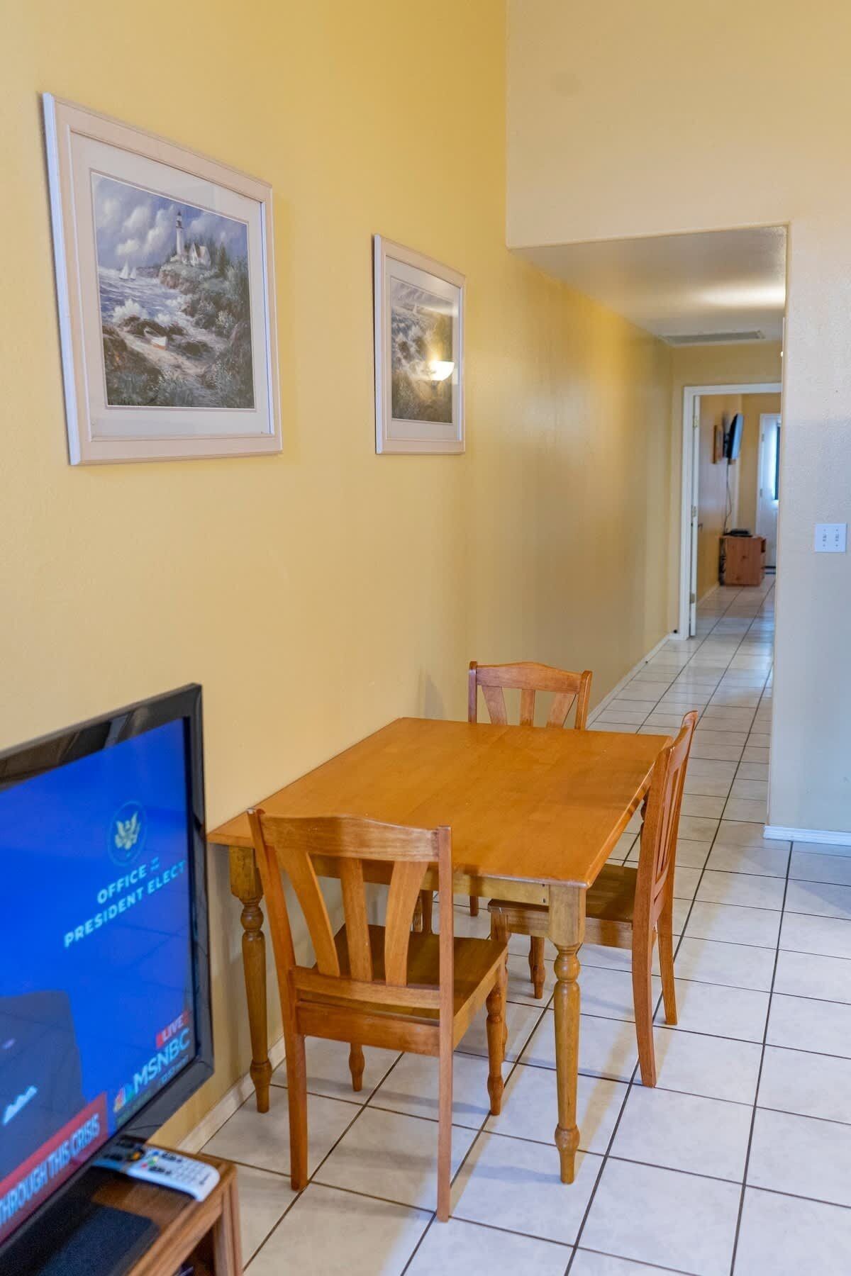 Casa, 2 habitaciones | Restaurantes