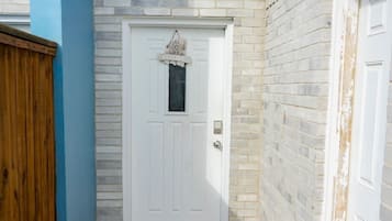 Townhome, 2 Bedrooms | Exterior detail