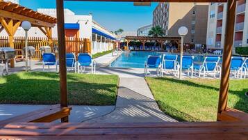 Apartment, 1 Bedroom | Outdoor dining