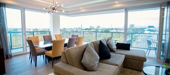 Real View Towers E201 by Casago