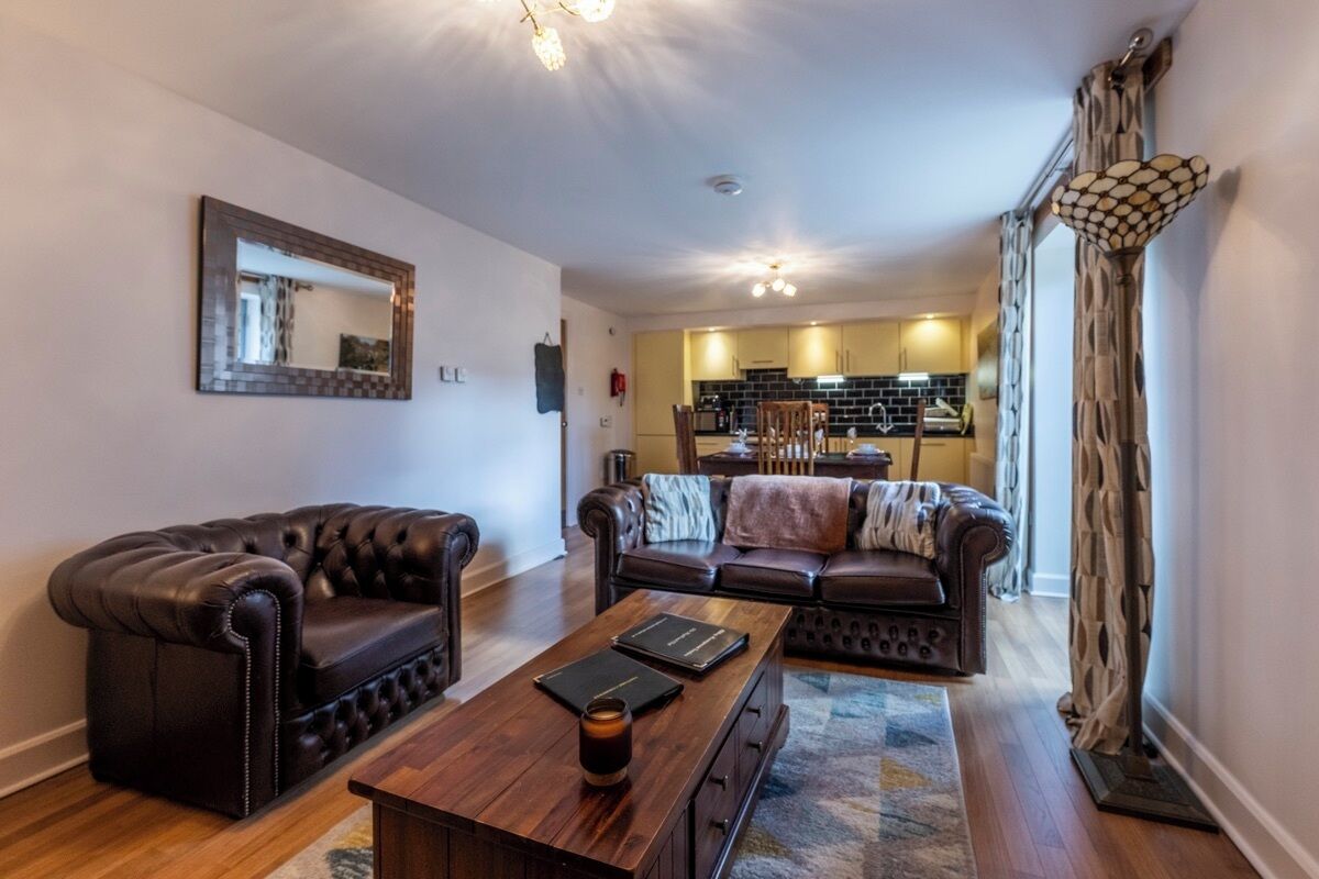 One Bedroom Apartment On The Shores Of Loch Ness, Perfect For Romantic Breaks - Fort Augustus