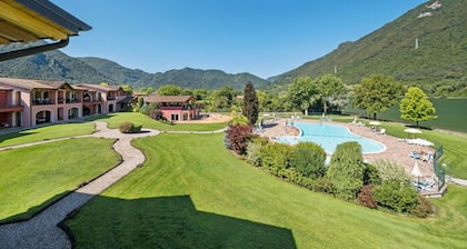 Wohnung am Idrosee mit Bergblick