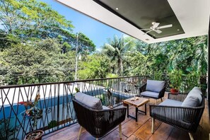 Terrace/patio - Pool Paradise Steps from Beach & Restaurants (Santa Cruz)