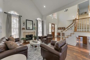 TV, fireplace, stereo, offices