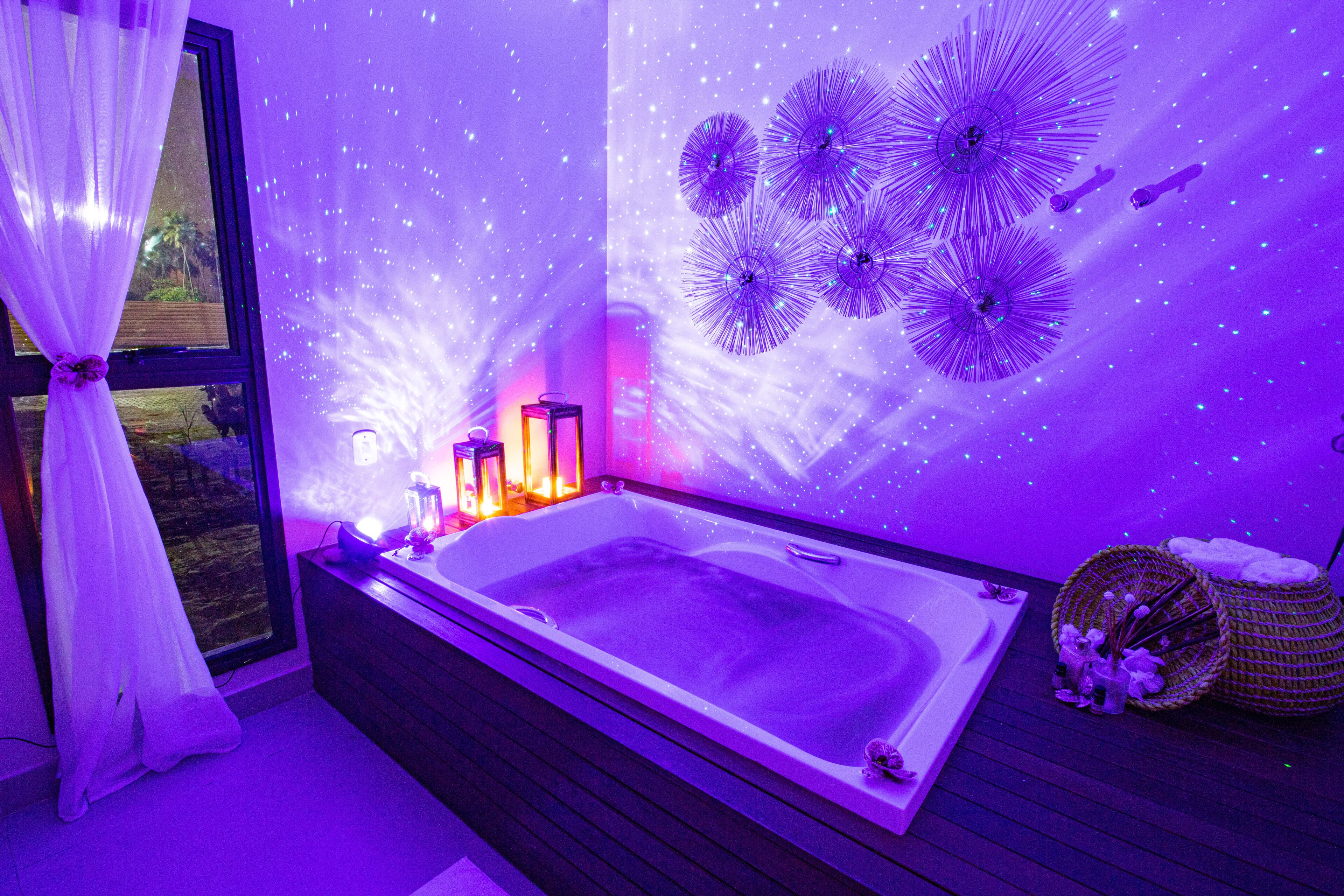 couples treatment room(s)