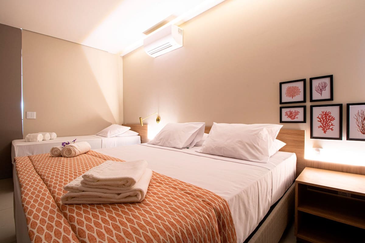 Minibar, in-room safe, free WiFi, bed sheets