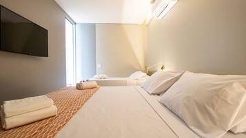 Minibar, in-room safe, free WiFi, bed sheets