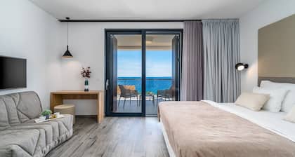 Seaview Villa Dolac with heated pool, a Hot tub, Finnish sauna