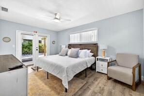 3 bedrooms, iron/ironing board, travel cot, WiFi