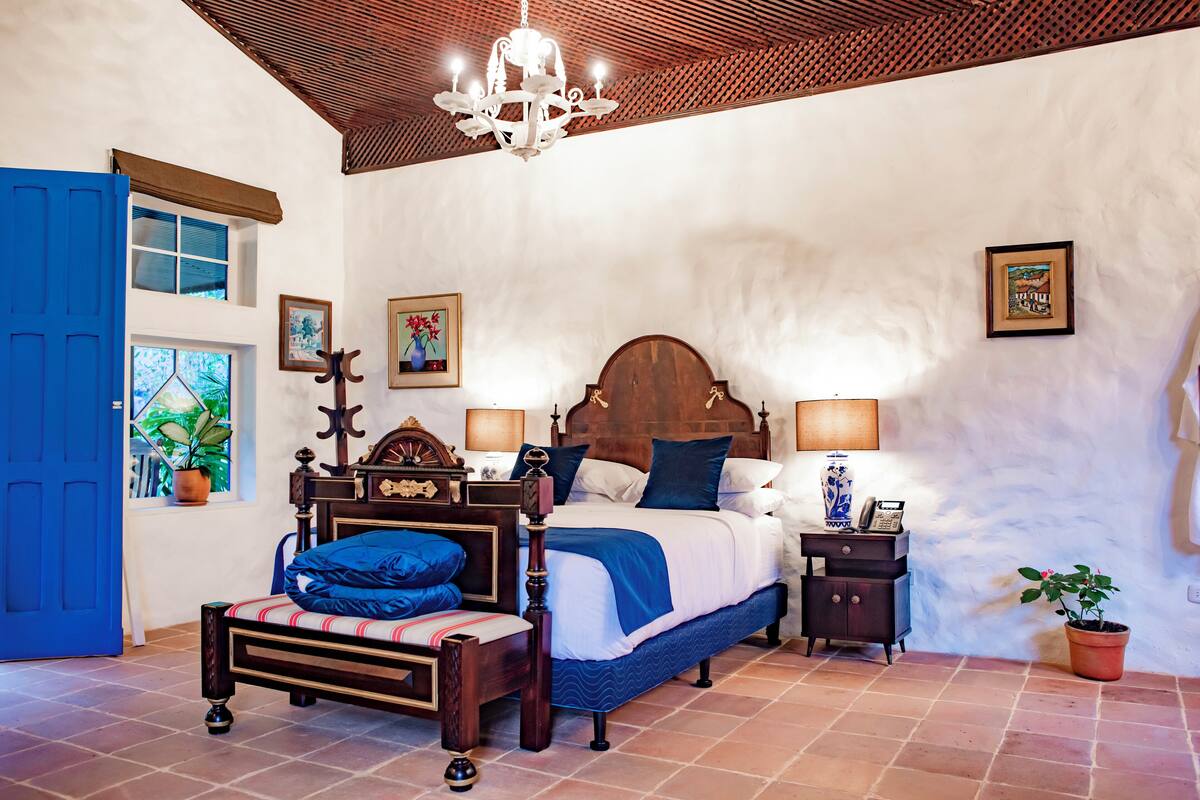 Luxe beddengoed, Select Comfort-bedden, een kluis op de kamer