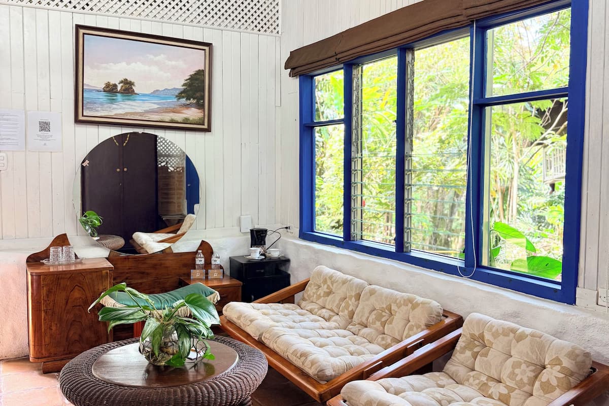 Standard-dobbeltværelse | Premium-sengetøj, Select Comfort-senge, pengeskab på værelset