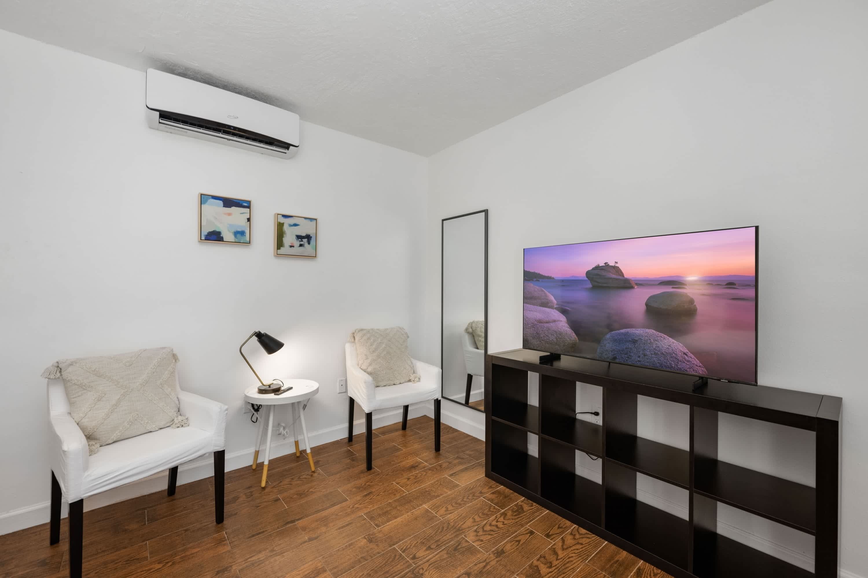 Mimo5-3 | Cozy Corner Of Miami's Modern District - Miami, FL