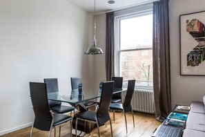 Dining - Cromwell Road II by onefinestay (London)