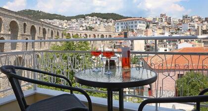 Under the Aqueduct boutique house *Amazing Aqueduct view!*