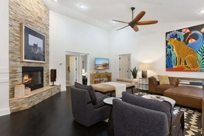 Smart TV, fireplace - Sanctuary Retreat: Private Pool, Hot Tub & Firepit (Union Pier)