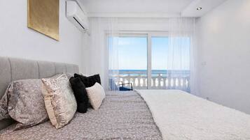 2 Schlafzimmer, Zimmersafe, Schreibtisch, Bügeleisen/Bügelbrett