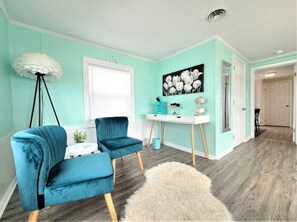 Interior - Romantic winter getaway with Dock and hottub. 3 miles to Beach (Cedar Point)