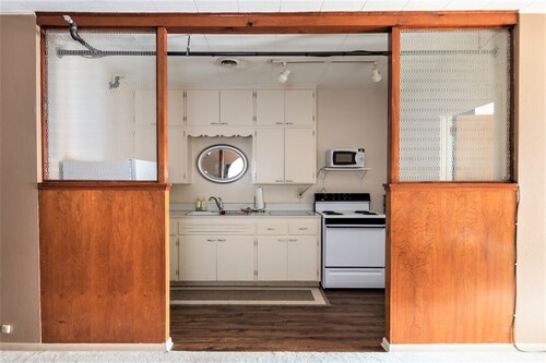 The Danbury 1BR apartment in historic downtown