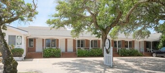 Bluff Shoal Motel
