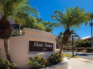 Property grounds - Beachfront Studio | Walk to Kamaole Beach + Pools (Wailea-Makena)