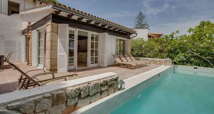 Villa PADRI, with views 200m from the sea with pool