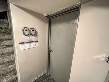 Entrance / Lobby