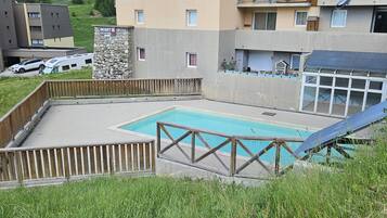 AuĂenpool, beheizter Pool