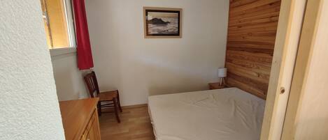 2 عدّة غرف نوم