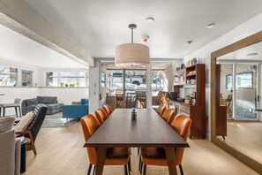 Dining - Spacious & Newly renovated 2BR/2BA- Between Koch and Wagner park (Aspen)