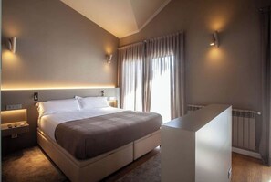 4 habitaciones y escritorio