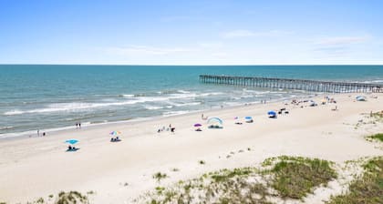 Charming Oceanfront 2BR Condo + Pool on Ocean Isle Beach, NC