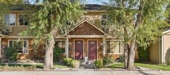 Cozy condo within walking distance to downtown Coeurdalene and the lake