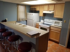 Fridge, microwave, oven, dishwasher