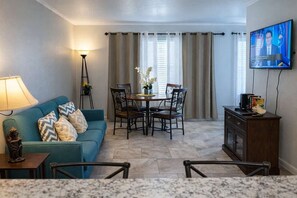Interior - Luxe 1 bedroom Walk to Beach Pool (Gulfview II #410) by RedAwning (South Padre Island)