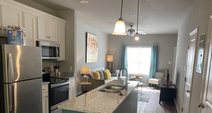 Valdosta Oasis: 2BR 2.5 BA near VSU and Downtown