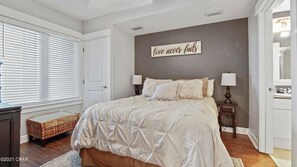 1 camera, ferro/asse da stiro, Wi-Fi, lenzuola