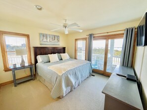 5 bedrooms, desk, iron/ironing board, travel cot